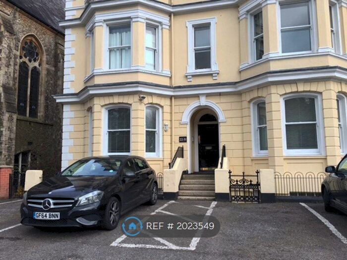 2 Bedroom Flat To Rent In London Road, Royal Tunbridge Wells, TN1