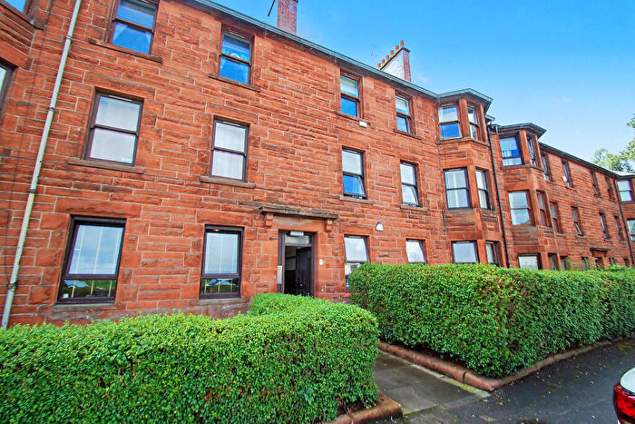 3 Bedroom Flat For Sale In Barlogan Avenue, Glasgow, City Of Glasgow, G52