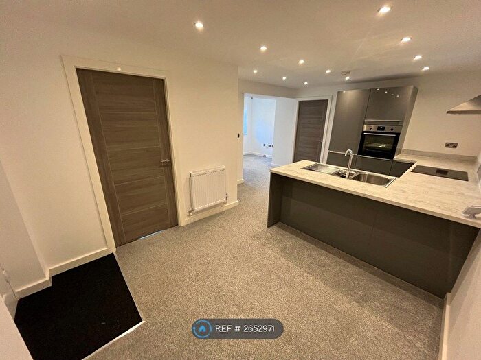 1 Bedroom Flat To Rent In Abbey Park, Worksop, S80