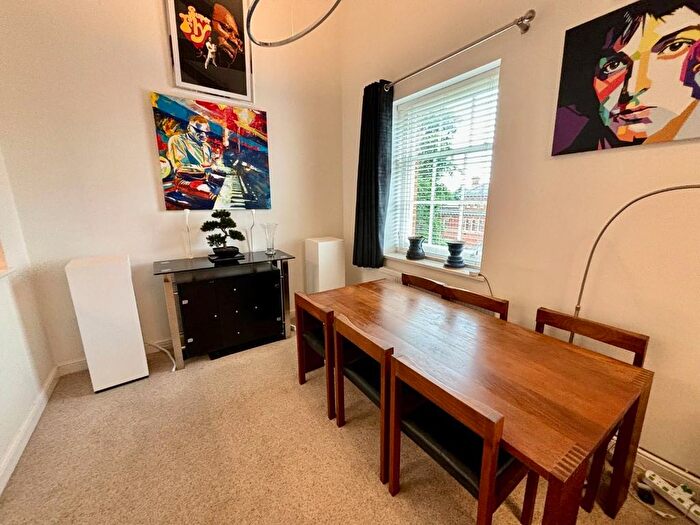 2 Bedroom Flat For Sale In Houseman Crescent, West Didsbury, Didsbury, Manchester, M20