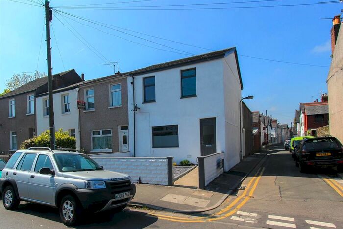 2 Bedroom Flat To Rent In Severn Road, Canton, Cardiff, CF11
