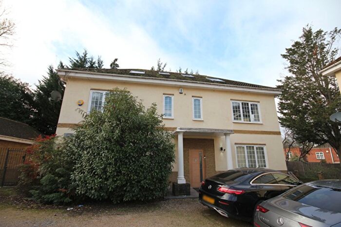 5 Bedroom Detached House For Sale In Alison Close, Eastcote, HA5