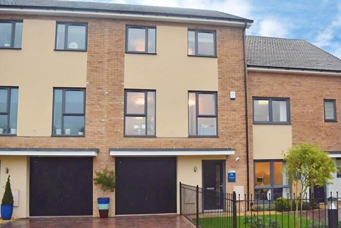 4 Bedroom House To Rent In Bentley Grove, PE3