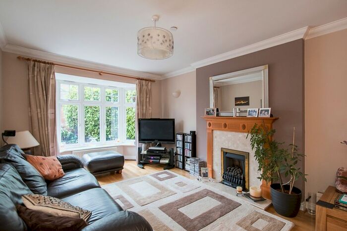 4 Bedroom Detached House To Rent In Starlight Way, St.Albans, AL4