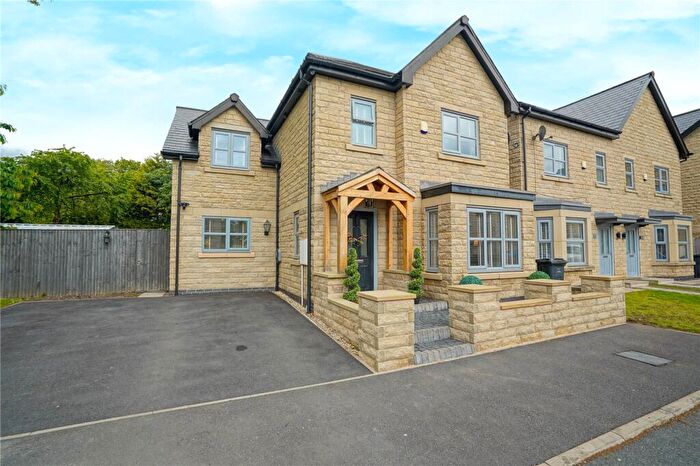 4 Bedroom Detached House For Sale In The Woodlands, Bolton-upon-Dearne, Rotherham, Barnsley, S63