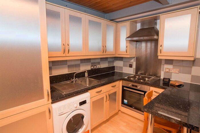 1 Bedroom Flat To Rent In Park Row, Nottingham, NG1