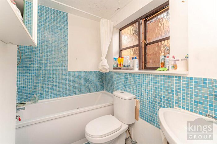 1 Bedroom Flat For Sale In Creighton Road, London, N17
