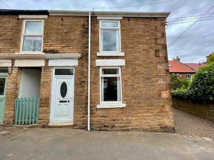 3 Bedroom End Of Terrace House For Sale In Cross Row, Crook, DL15