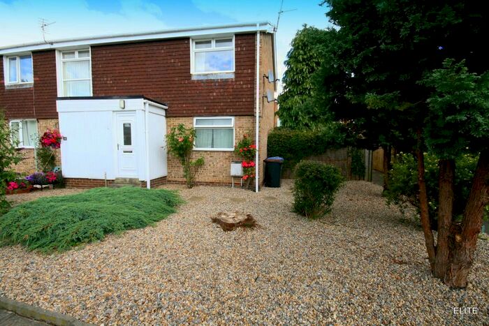 2 Bedroom Flat To Rent In Barrasford Road, Newton Hall, Durham, DH1