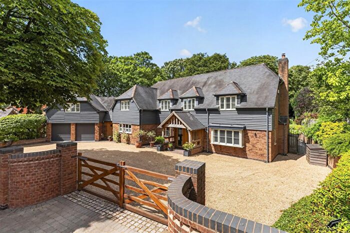 5 Bedroom Detached House For Sale In Hollyhill Road, Shenstone, WS14