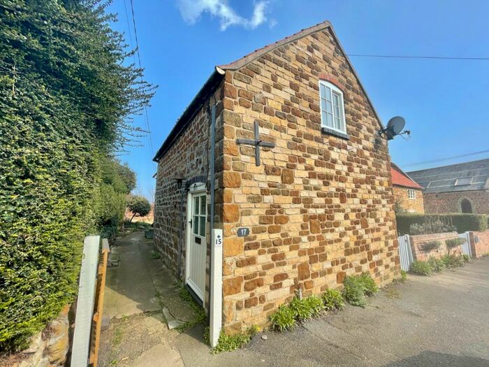 2 Bedroom Cottage For Sale In Main Street, Holwell, Melton Mowbray, LE14