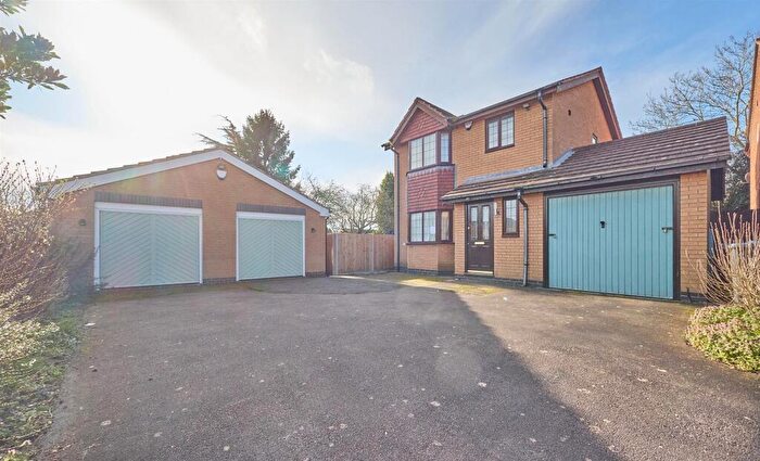 3 Bedroom Detached House For Sale In The Poplars, Earl Shilton, LE9