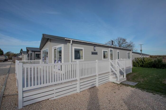 2 Bedroom Park Home For Sale In Bowdens, Langport, TA10