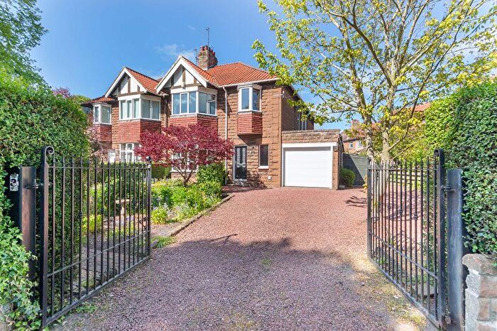 4 Bedroom Semi-Detached House For Sale In West Acres, Alnwick, Northumberland, NE66