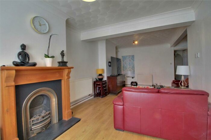 3 Bedroom Terraced House For Sale In Connaught Road, Aldershot, Hampshire, GU12