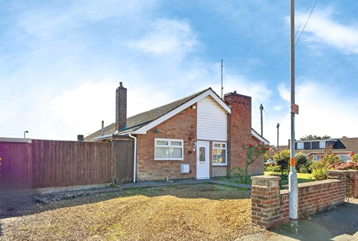 2 Bedroom Semi-Detached Bungalow For Sale In Eastern Avenue North, Northampton, NN2