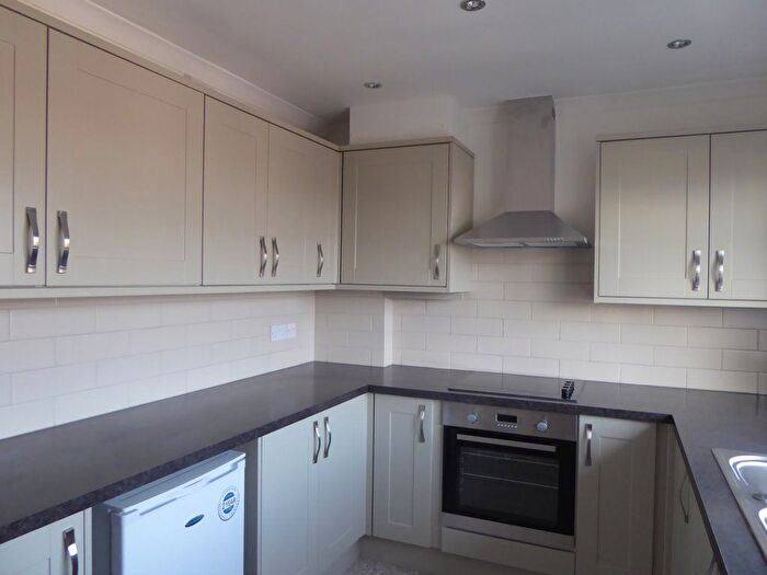 2 Bedroom Flat To Rent In Preston Lane, Faversham, ME13