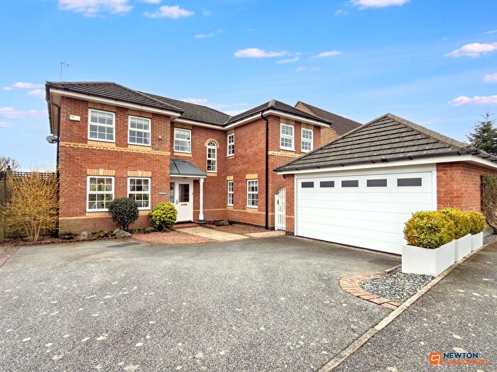 4 Bedroom Detached House For Sale In Balmoral Road, Coalville, LE67