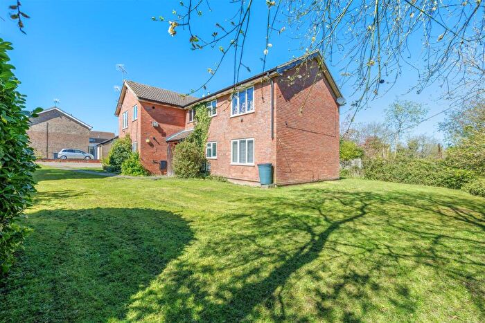 1 Bedroom Flat For Sale In Gainsborough Drive, Halesworth, IP19