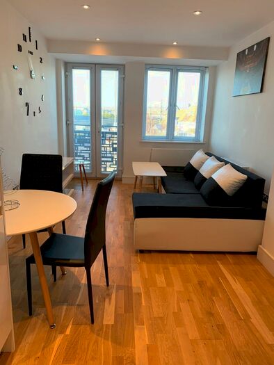 1 Bedroom Apartment To Rent In Burlington House, Hertfordshire, EN8