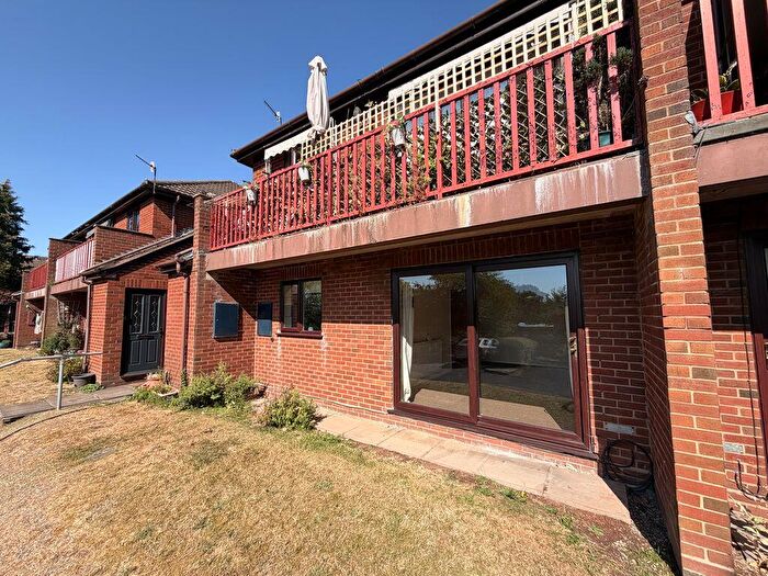 2 Bedroom Flat For Sale In St. Andrews Green, Kidderminster, DY10