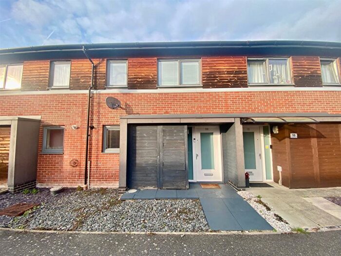 3 Bedroom Terraced House For Sale In Greenwood Road, Hampton Vale, Peterborough, PE7