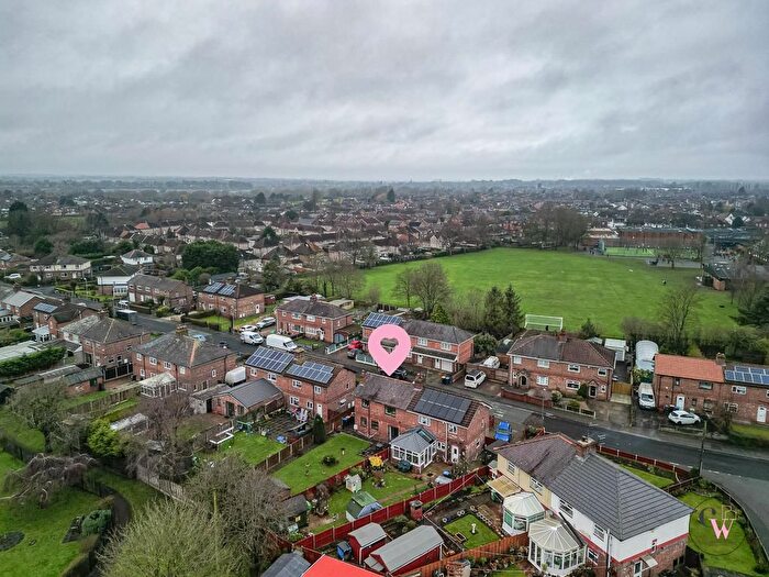 3 Bedroom Semi-detached House For Sale In West Avenue, Northwich, CW9