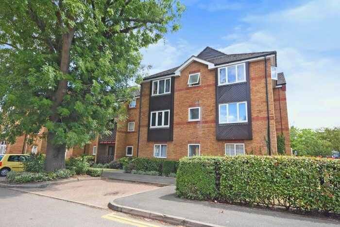 1 Bedroom Flat To Rent In Braziers Quay, South Street, Bishop's Stortford, CM23