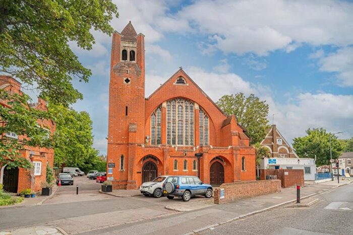 1 Bedroom Flat To Rent In Caroe Court, Edmonton, N9