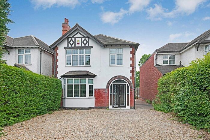 4 Bedroom Detached House To Rent In Derby Road, Beeston, Nottingham, Nottinghamshire, NG9