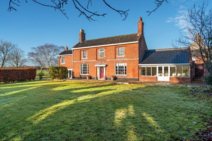 5 Bedroom Detached House For Sale In Flixton Road, Bungay, NR35