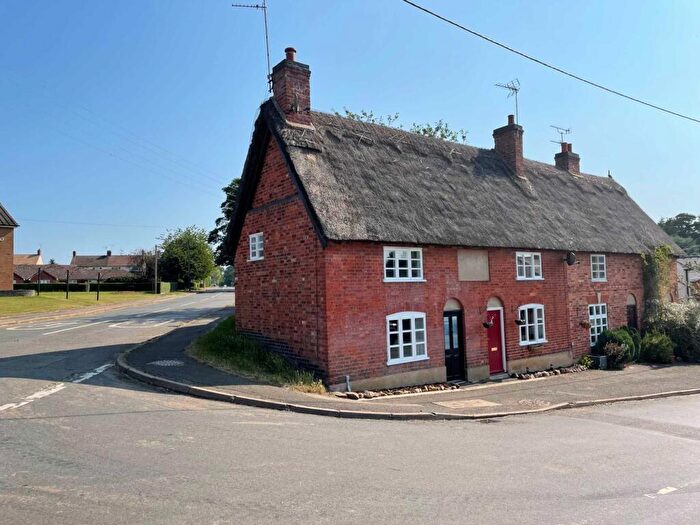 1 Bedroom End Of Terrace House To Rent In South Kilworth, Lutterworth, LE17