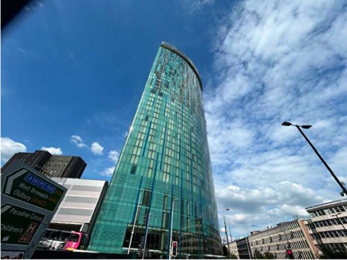 2 Bedroom Apartment To Rent In Holloway Circus Queensway, Birmingham, B1