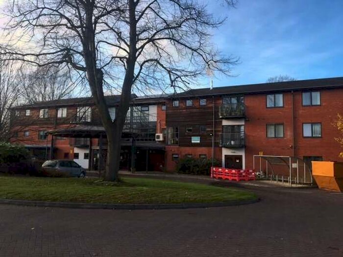 1 Bedroom Apartment To Rent In De Lacy Gardens, Mill Hill Lane, Pontefract, West Yorkshire, WF8