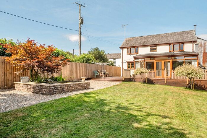 3 Bedroom Detached House For Sale In Ashwater, Beaworthy, EX21
