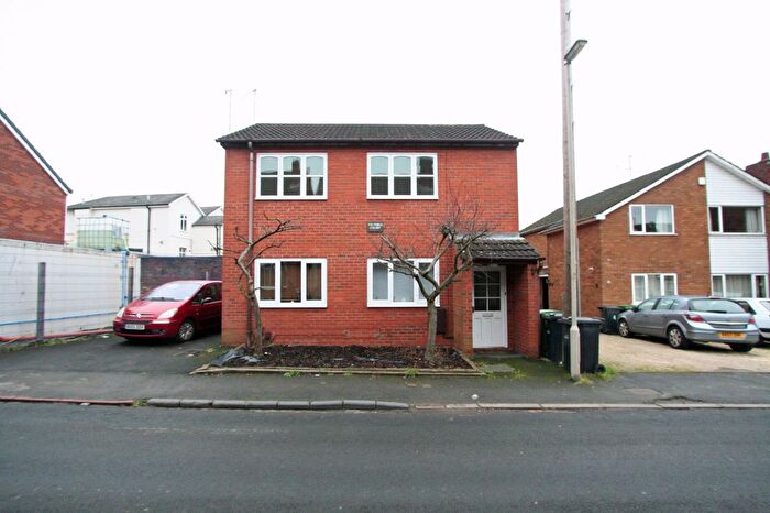 1 Bedroom Flat To Rent In Stewkins, Wordsley, Stourbridge, DY8