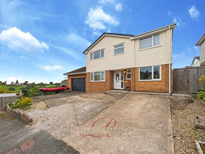 4 Bedroom Detached House For Sale In Pentre Hill, Flint Mountain, Flint, CH6
