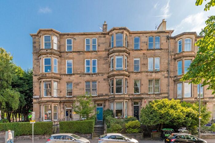 4 Bedroom Flat To Rent In Dalkeith Road, Prestonfield, Edinburgh, EH16