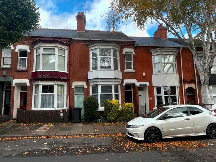 3 Bedroom Terraced House To Rent In Harrow Road, Westcotes, Leicester, LE3