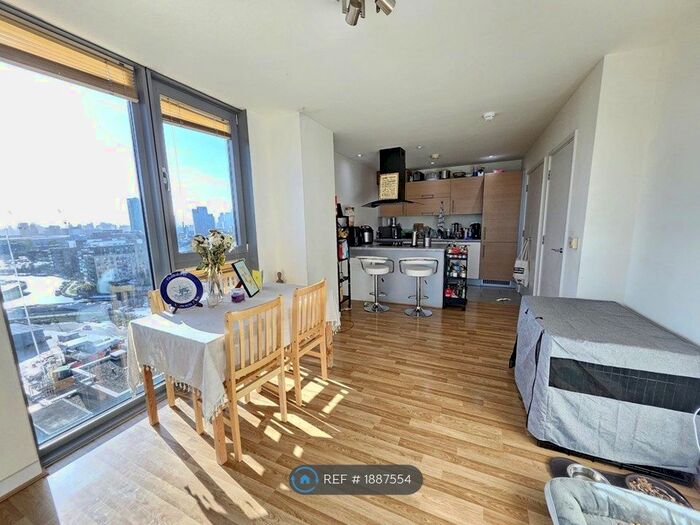 2 Bedroom Flat To Rent In George Hudson Tower, London, E15
