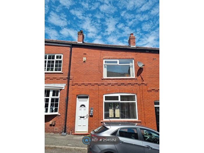 2 Bedroom Terraced House To Rent In Sidney Street, Oldham, OL1