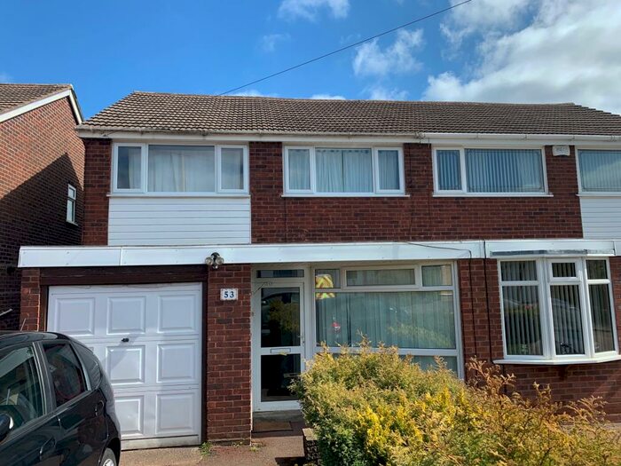 3 Bedroom House To Rent In Nicholas Road, Streetly, B74
