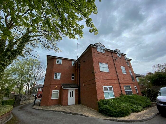 2 Bedroom Apartment To Rent In Park Road, Eccles, Manchester, M6