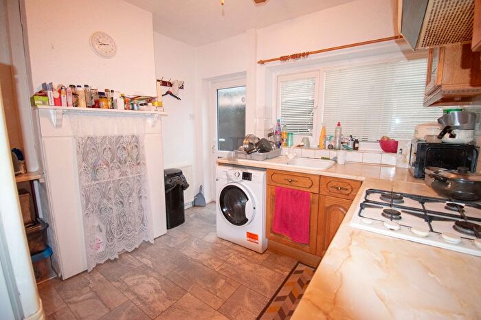 2 Bedroom Detached Bungalow For Sale In Oakside Close, Evington Village, LE5