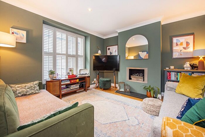 3 Bedroom Terraced House To Rent In Houblon Road, Richmond, TW10