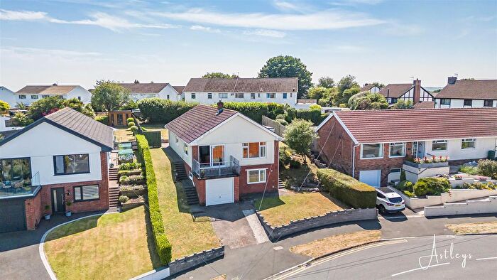 4 Bedroom Detached House For Sale In Cormorant Way, West Cross, Swansea, SA3