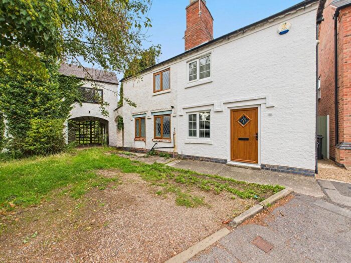 2 Bedroom Semi-Detached House To Rent In Sanvey Lane, Aylestone, Leicester, LE2
