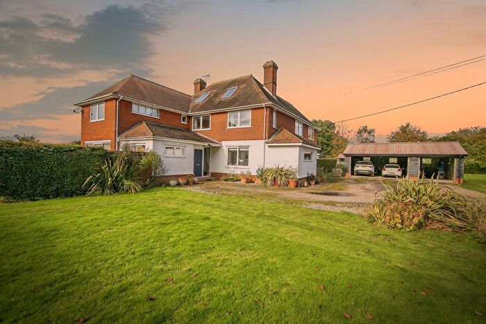 5 Bedroom Detached House For Sale In Folly Lane, Copdock, Ipswich, IP8