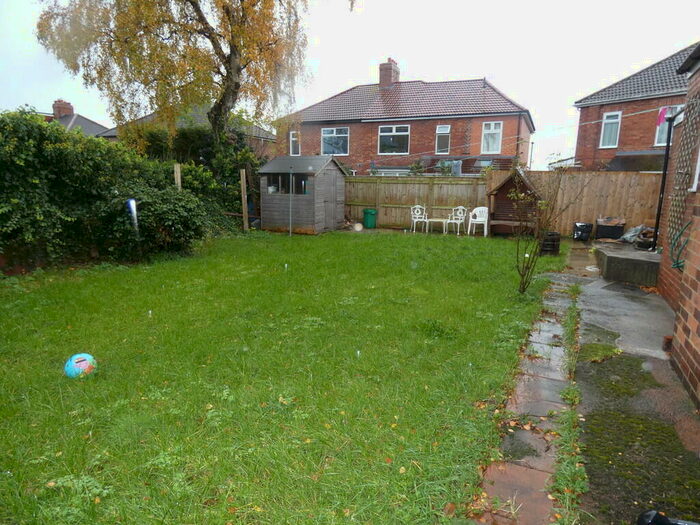 4 Bedroom Semi-Detached House To Rent In Cochrane Park Avenue, Cochrane Park, NE7