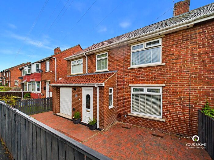 4 Bedroom Semi-Detached House For Sale In Valley View, Highfield, Rowlands Gill, Tyne And Wear, NE39